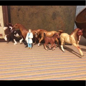 Stablemates with 2 paddock pals lot